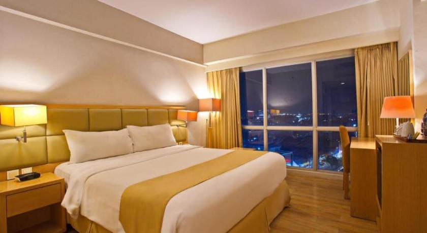 Hotel Horison Ultima Semarang Zewnętrze zdjęcie