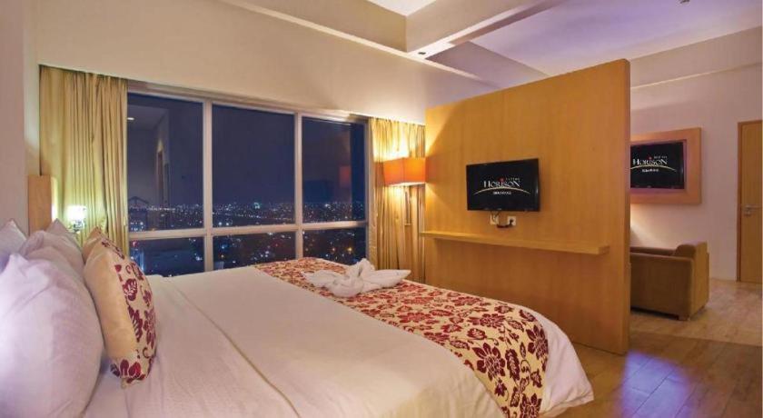 Hotel Horison Ultima Semarang Zewnętrze zdjęcie
