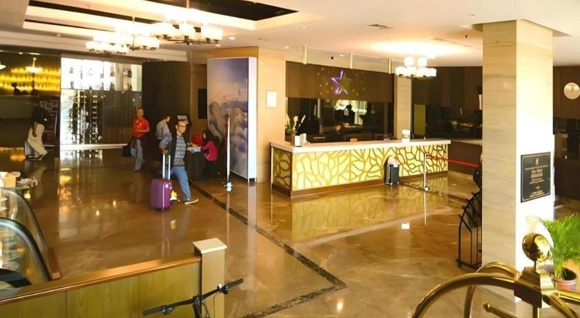 Hotel Horison Ultima Semarang Zewnętrze zdjęcie