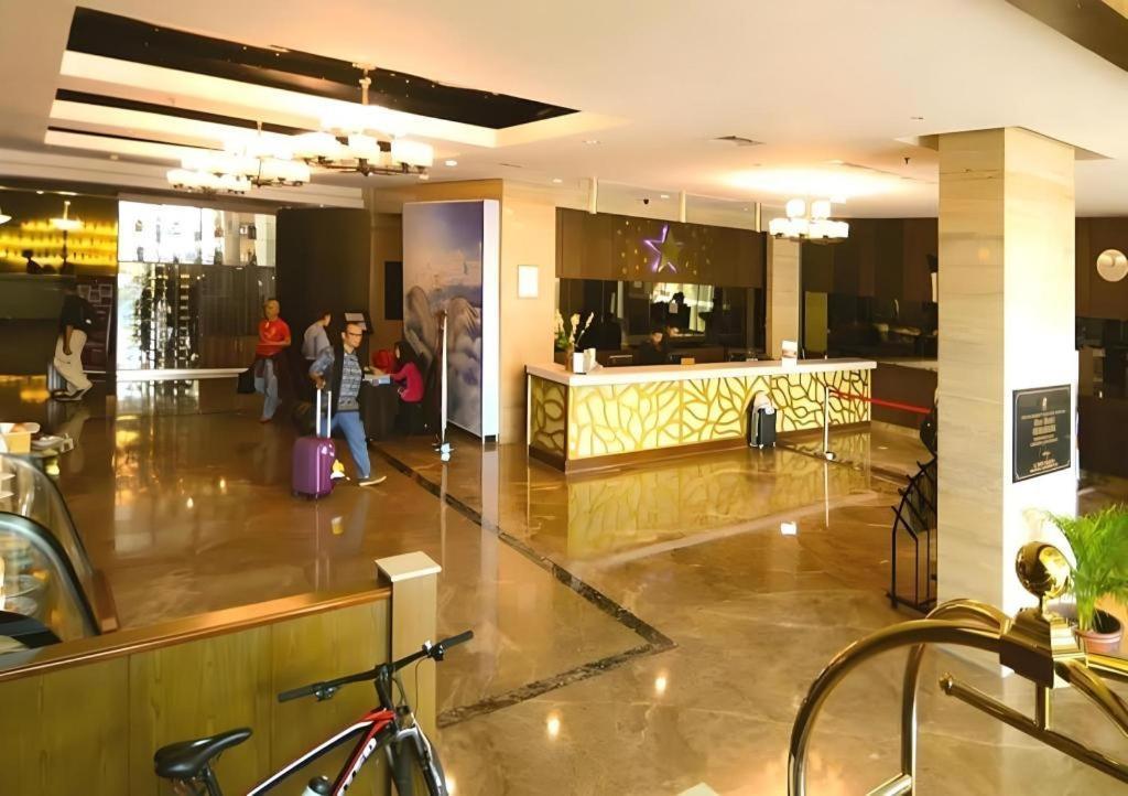 Hotel Horison Ultima Semarang Zewnętrze zdjęcie